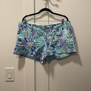 Lilly Pulitzer size 14 Walsh Short, 3-4inch.